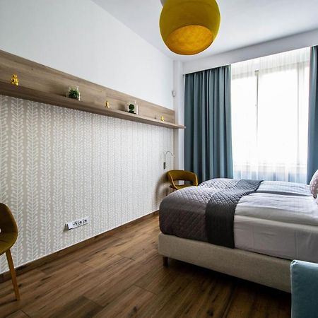 Executive Bright Apt. By Ruterra Прага Екстериор снимка